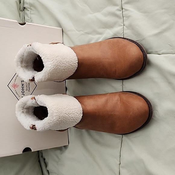 Womens Boots - Picture 10 of 10